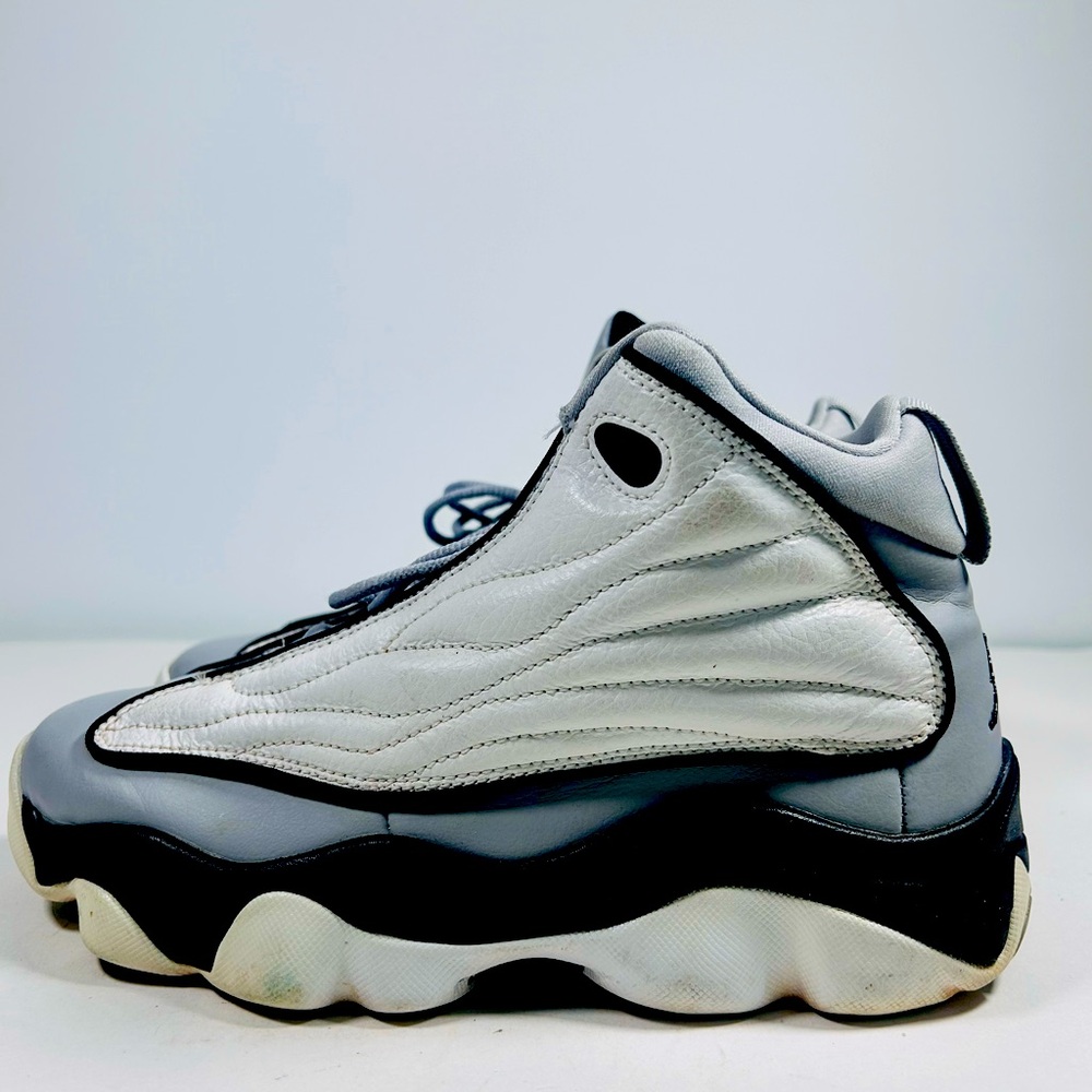 Youth Jordan Pro Strong High Gray White Basketball Shoes 407484-013 Size 4.5 Y